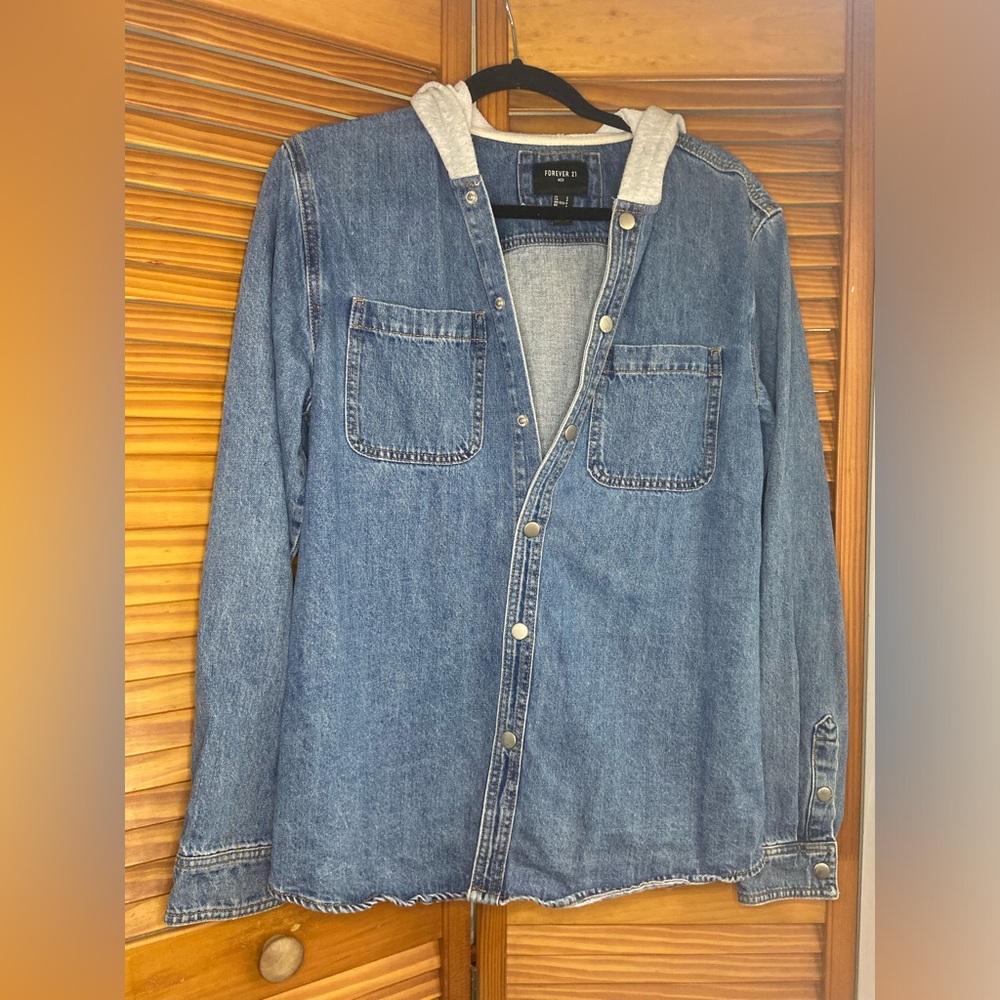 Forever 21 Mens Hooded Denim Jacket with Snap Button Closure